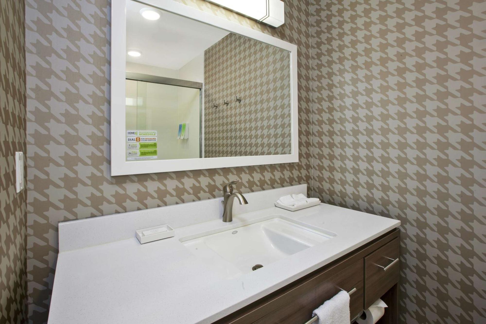 Home2 Suites By Hilton West Bloomfield, Mi Farmington Hills Dış mekan fotoğraf